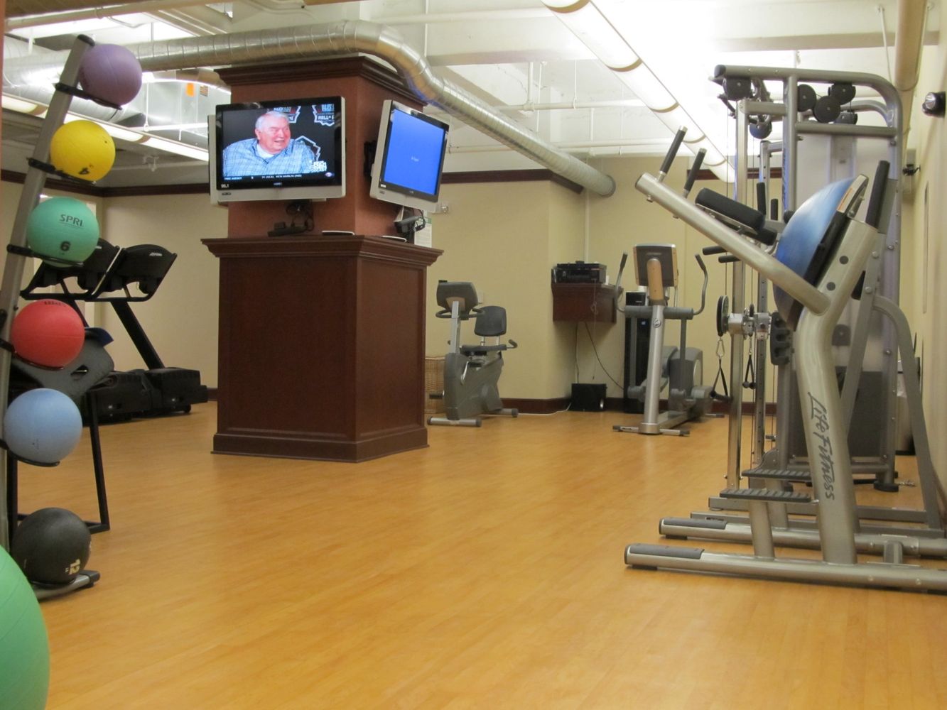 Walker Center: 175 S Main St, Salt Lake City, UT 84111